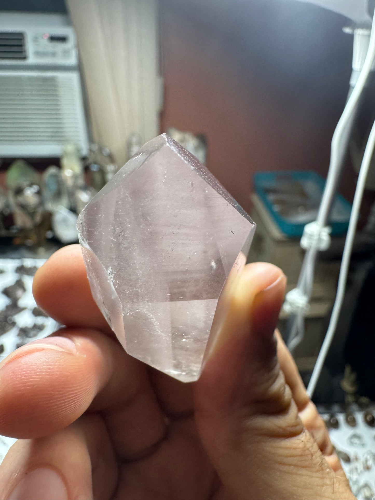 AAA+ Pink Lithium Quartz Tower