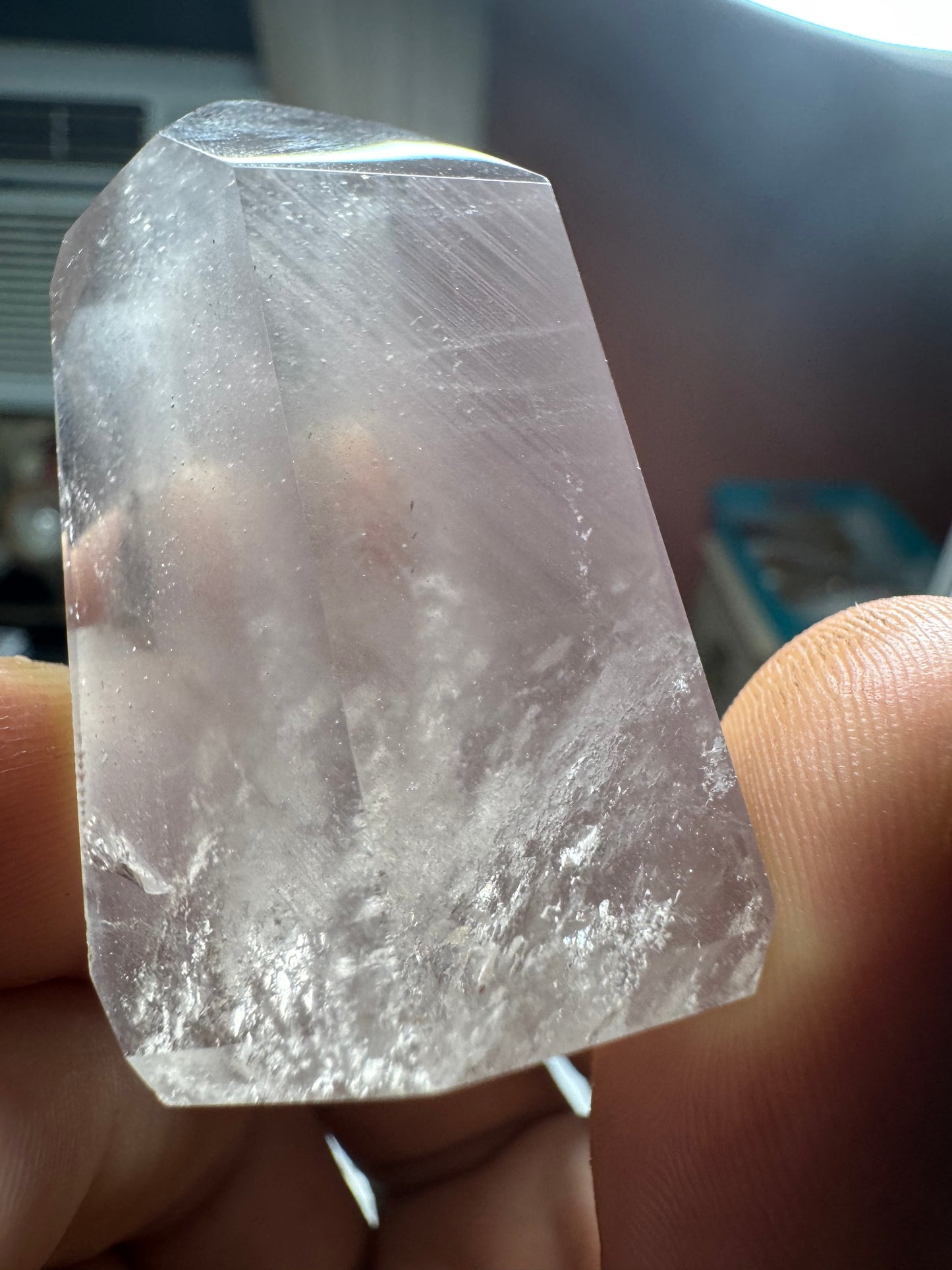 AAA+ Pink Lithium Quartz Tower
