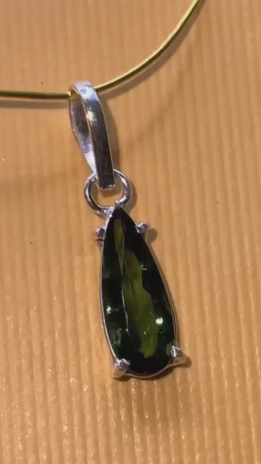 Deep Green Tourmaline Gemstone 950 Silver Pendant